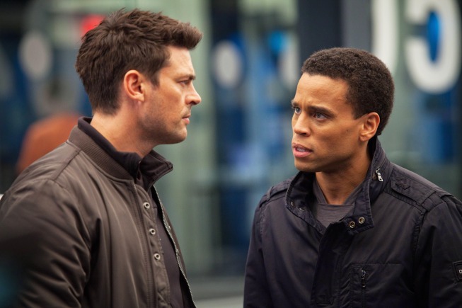 Karl Urban, Michael Ealy photo