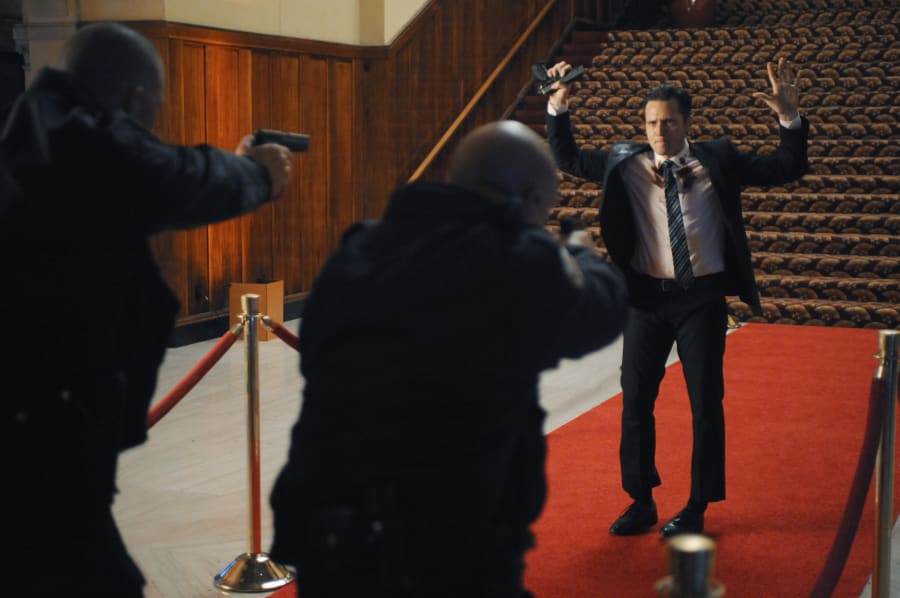 Blood On His Shirt - Castle Season 7 Episode 18