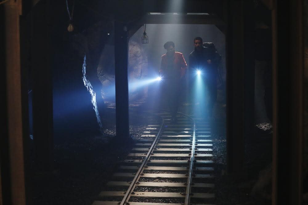 Searching the Tunnels - Once Upon a Time Season 4 Episode 14