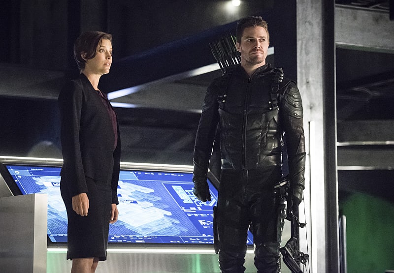 Oliver and Lyla's Plan - Arrow