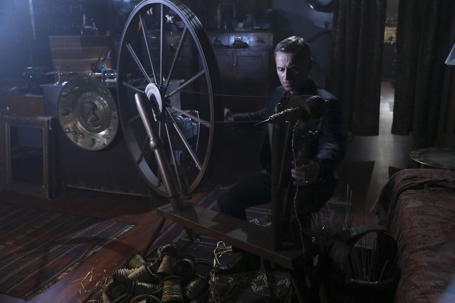Spinning Gold - Once Upon a Time Season 6 Episode 8