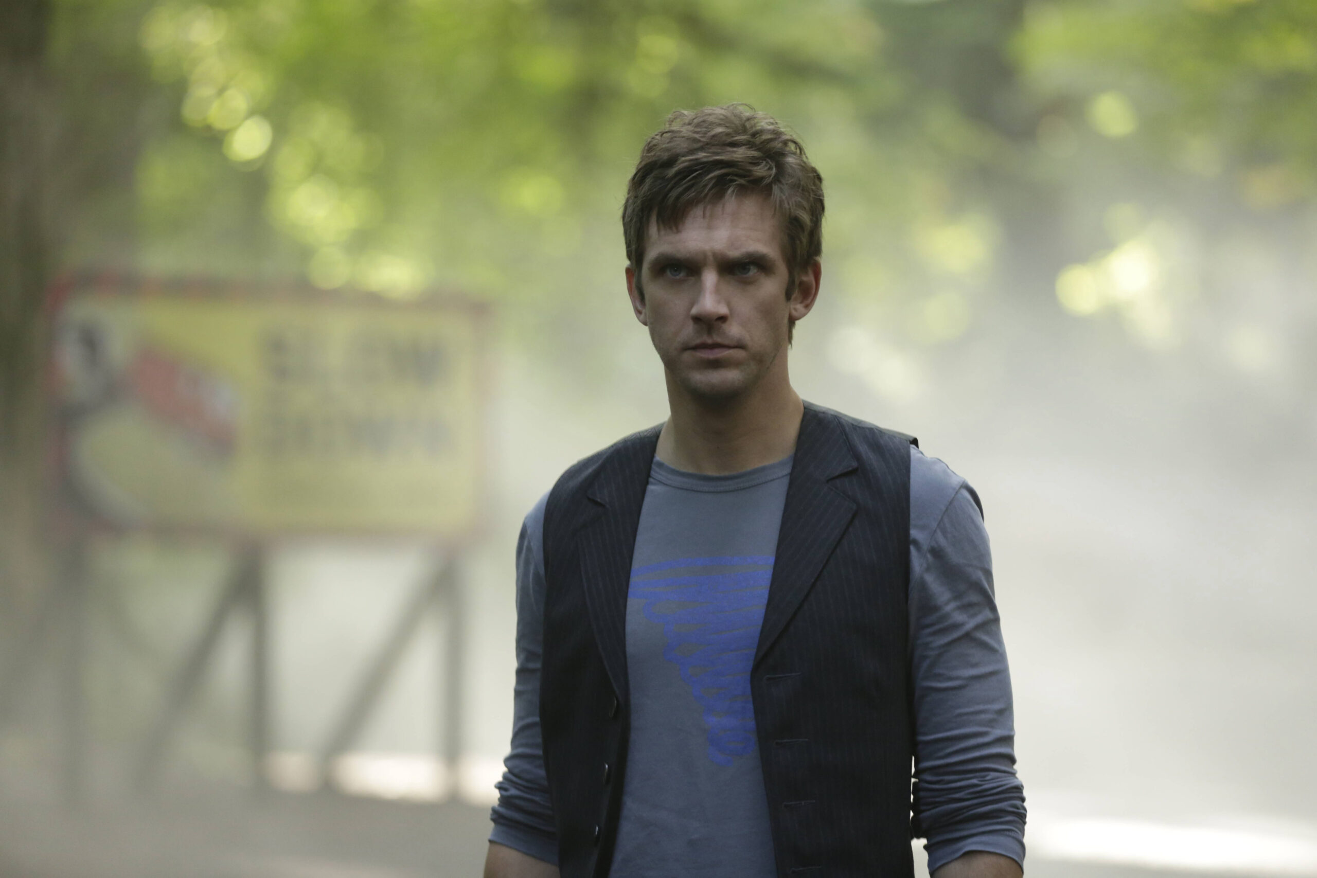 David Searches for Amy - Legion Season 1 Episode 4