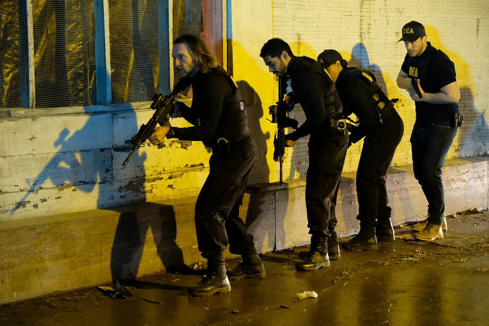 Agent Alonzo Loya - Queen of the South Season 2 Episode 1