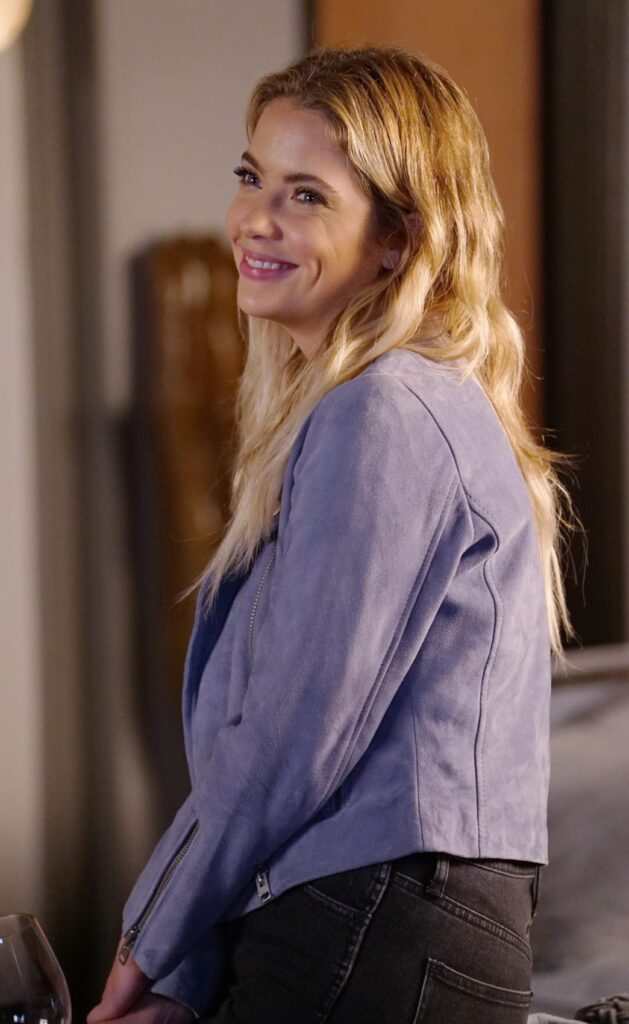 Hanna Is Engaged - Pretty Little Liars Season 7 Episode 17
