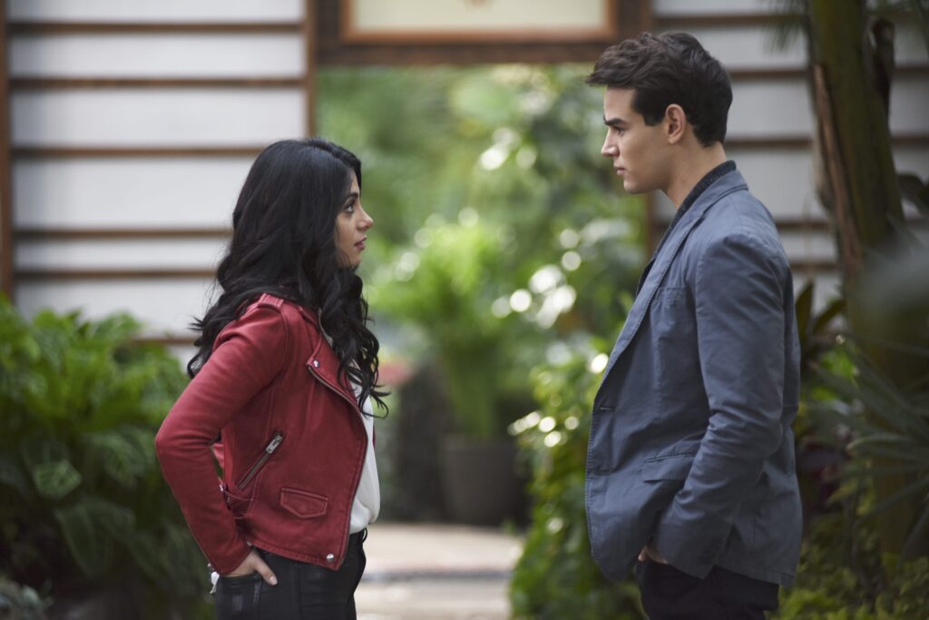 Vampire Support - Shadowhunters Season 2 Episode 12