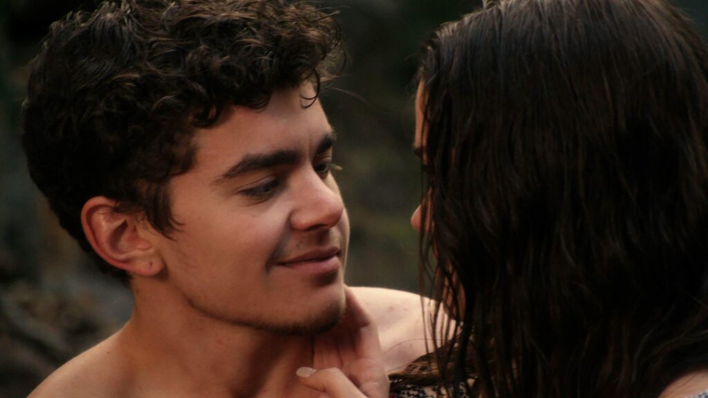 Charming Romeo - The Fosters Season 5 Episode 7