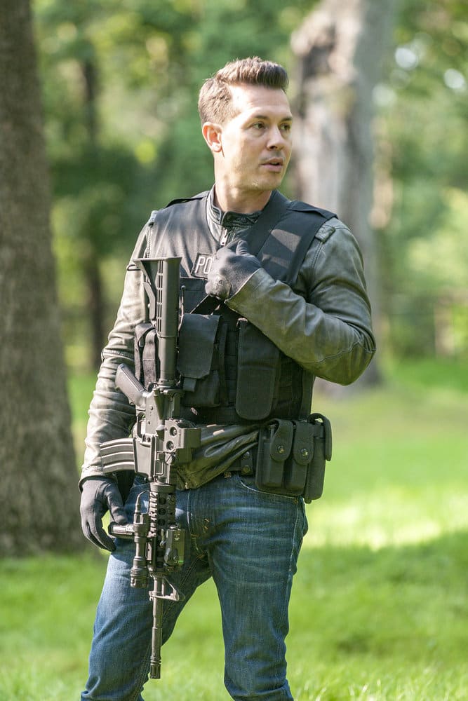Antonio - Chicago PD Season 5 Episode 5