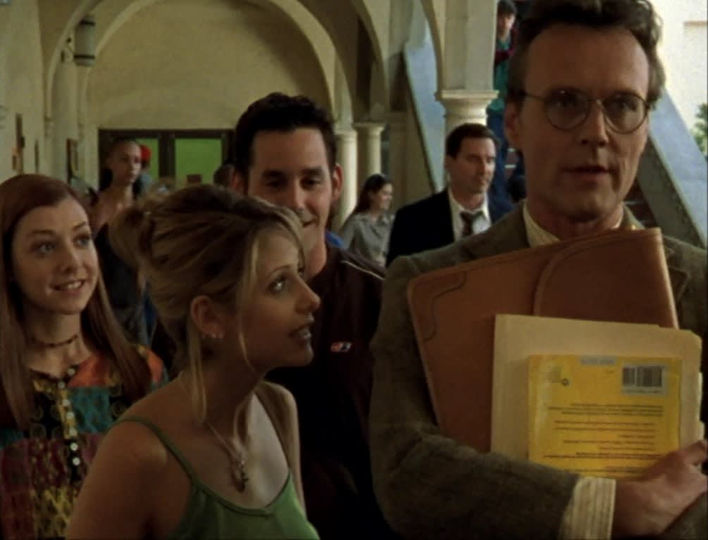 Asking Jenny Out - Buffy the Vampire Slayer Season 2 Episode 2