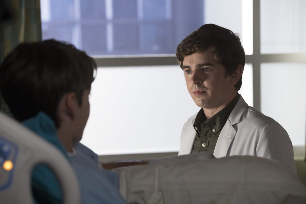 Shaun talks with his patient - The Good Doctor Season 1 Episode 5