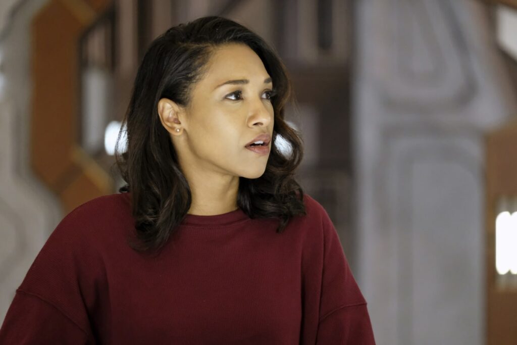 Captain West Reporting For Duty - DC's Legends of Tomorrow Season 3 Episode 8