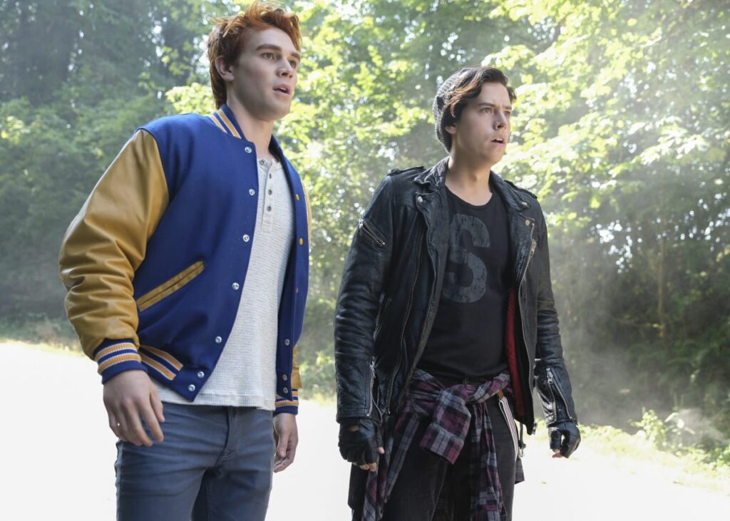 Dangerous Alliances - Riverdale Season 2 Episode 6