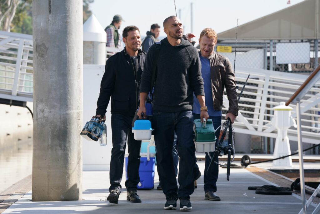 Jackson Leads the Pack - Grey's Anatomy Season 14 Episode 6