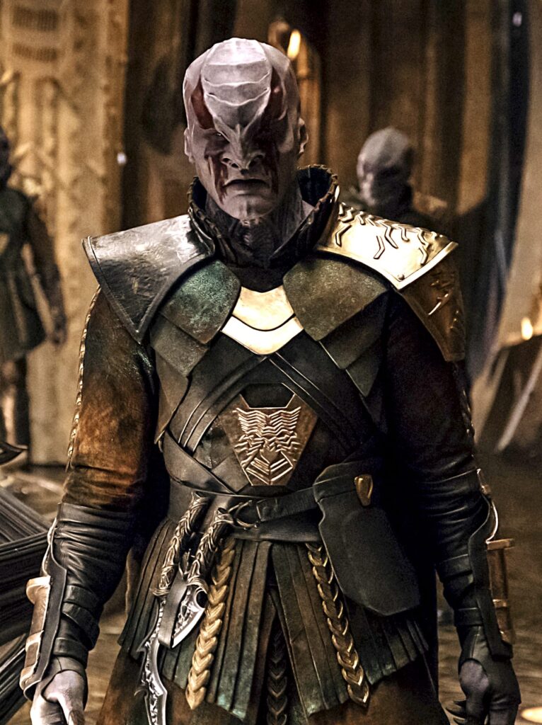 Kol on the Bridge - Star Trek: Discovery Season 1 Episode 9