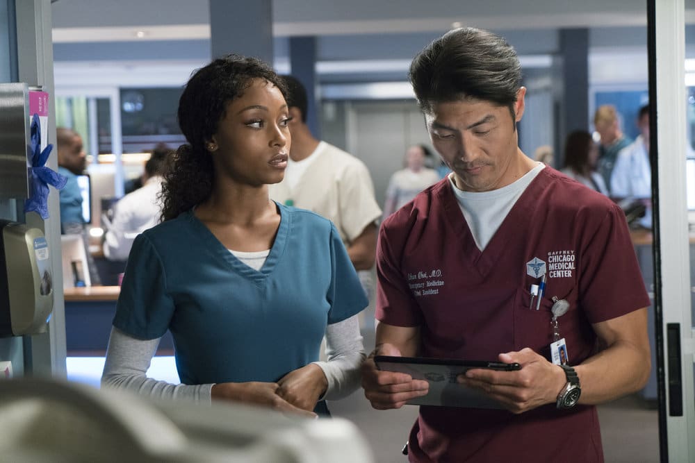On the DL - Chicago Med Season 3 Episode 1