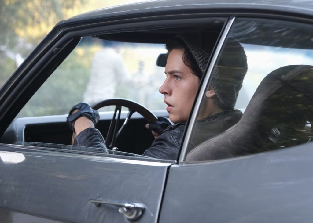 Race To The Finish - Riverdale Season 2 Episode 6