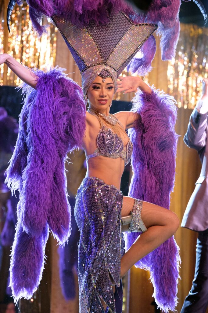 Showgirl Ella - Lucifer Season 3 Episode 6