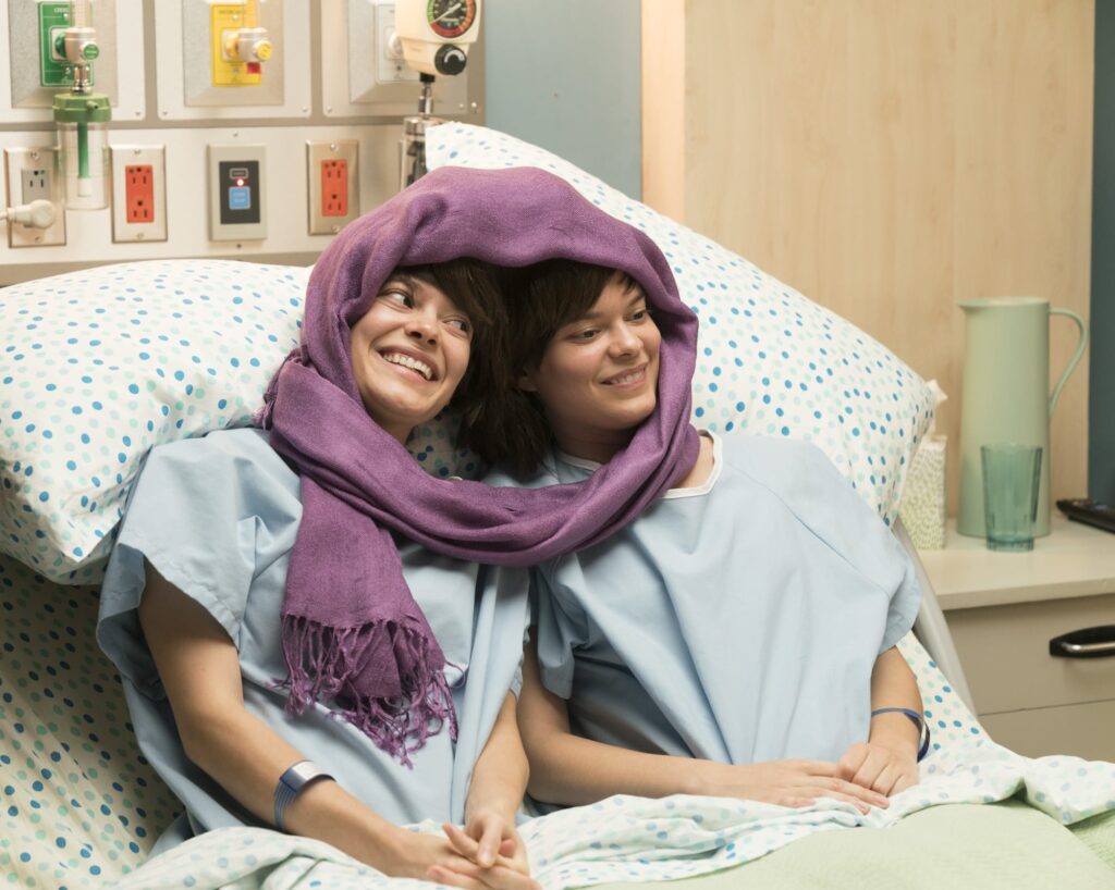 conjoined twins - The Good Doctor Season 1 Episode 11