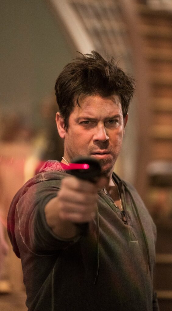 Taking Aim - The Librarians Season 4 Episode 8