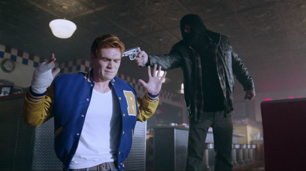 The Black Hood Attacks Archie - Riverdale