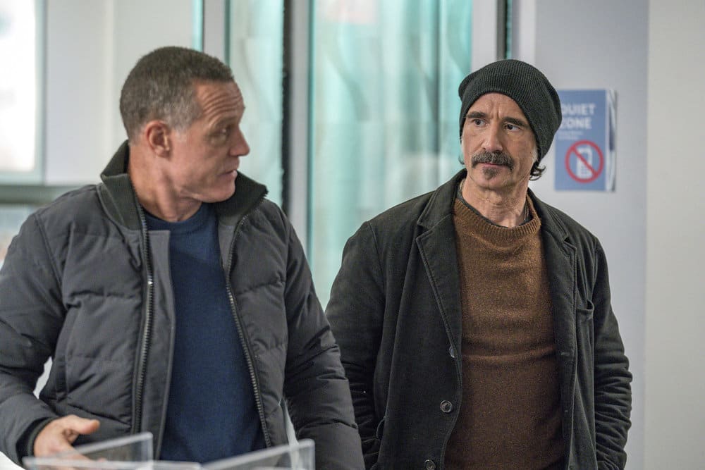Two Best Friends - Chicago PD Season 5 Episode 11