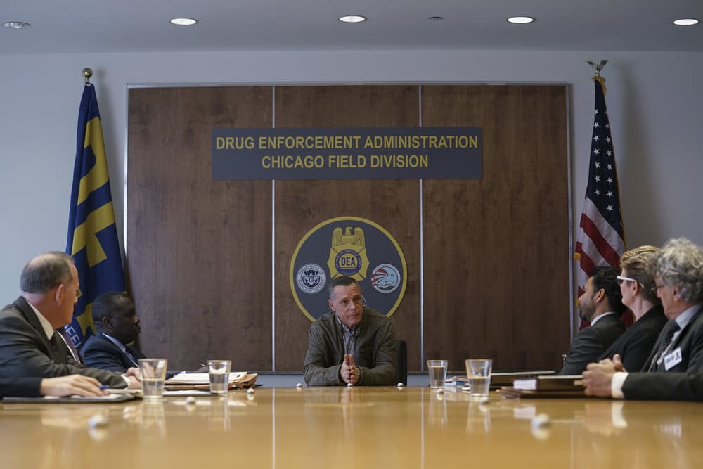 Voight Is Not Someone You Want to Mess With - Chicago PD Season 5 Episode 10