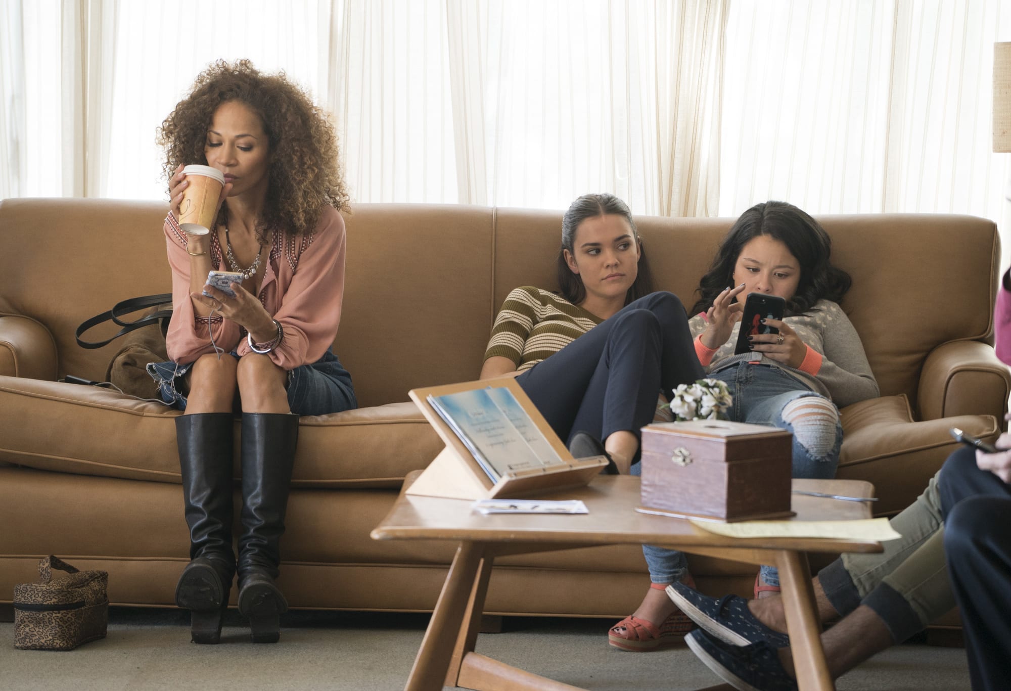 Bored Now - The Fosters Season 5 Episode 13