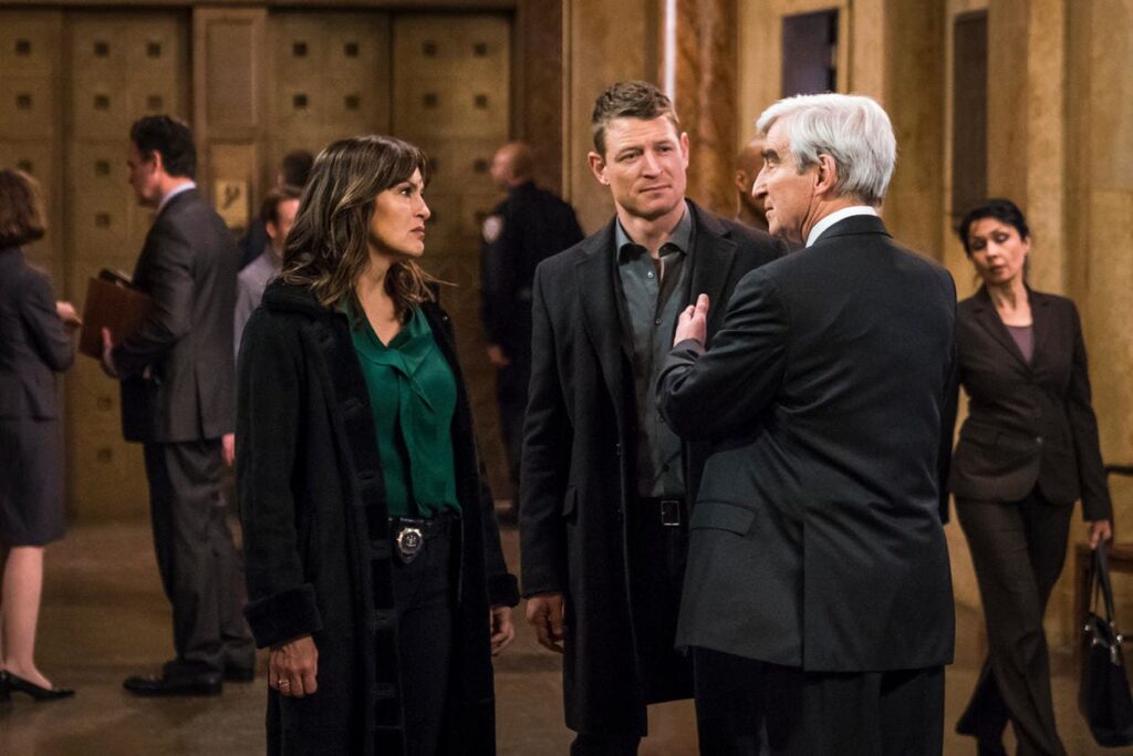 Introducing Peter Stone - Law & Order: SVU Season 19 Episode 12