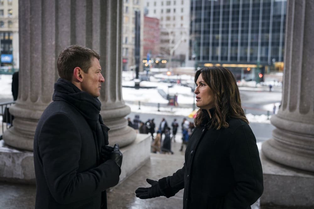 Taking Sides - Law & Order: SVU
