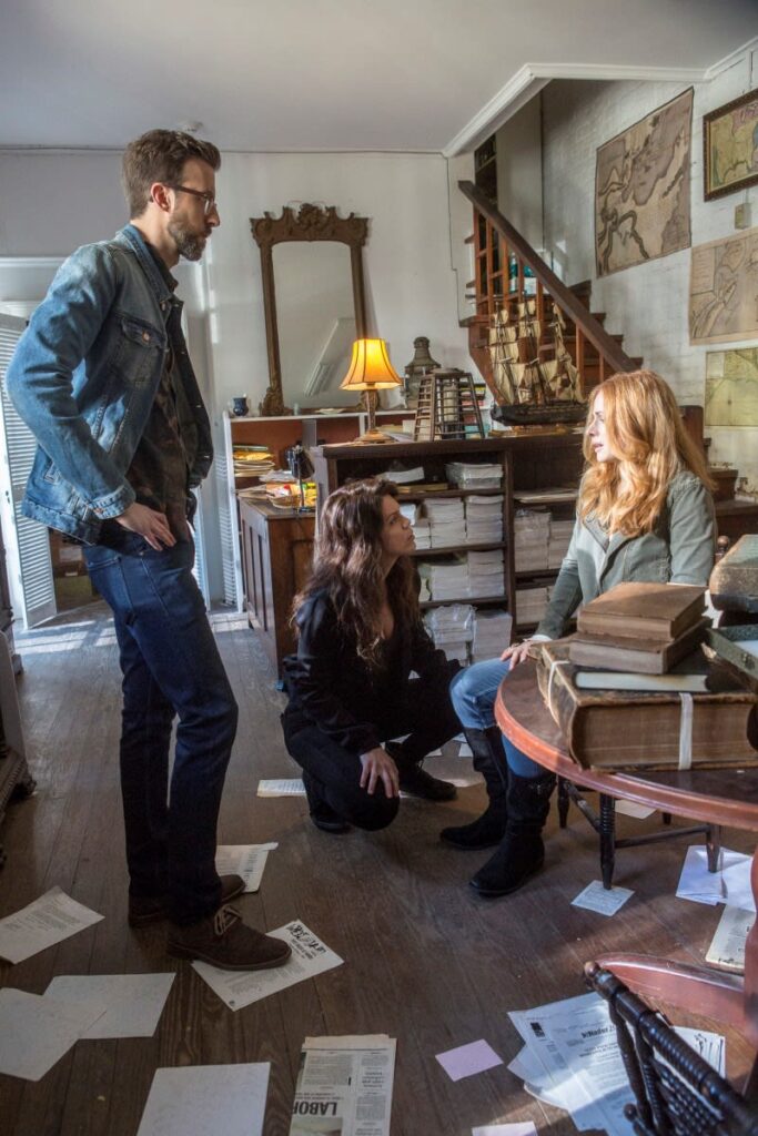 Finding Help - NCIS: New Orleans Season 4 Episode 17
