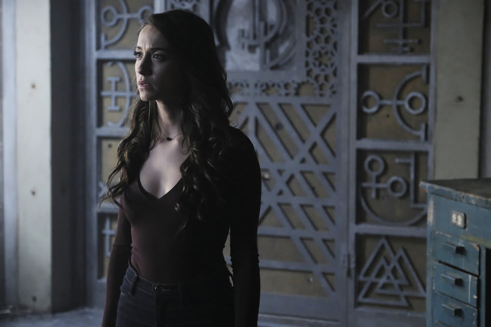 Julia Uncovers The Truth - The Magicians Season 3 Episode 10