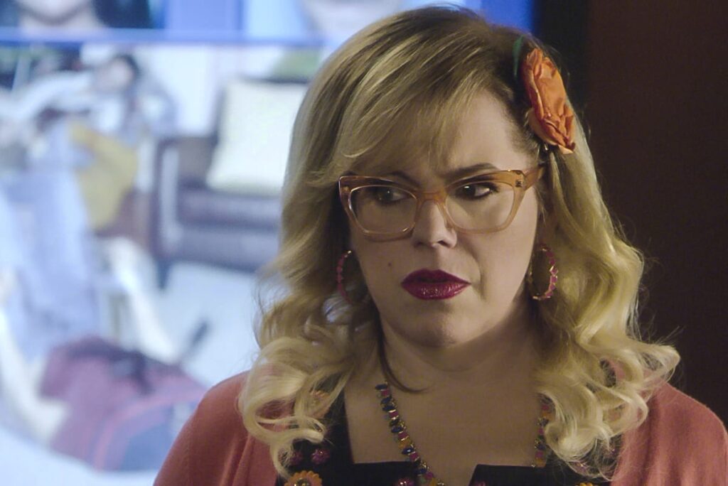 Kirsten Vangsness as Garcia - Criminal Minds Season 13 Episode 15