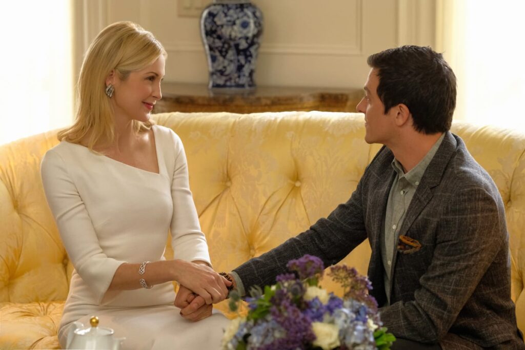 Mrs. Robinson - Dynasty Season 1 Episode 16