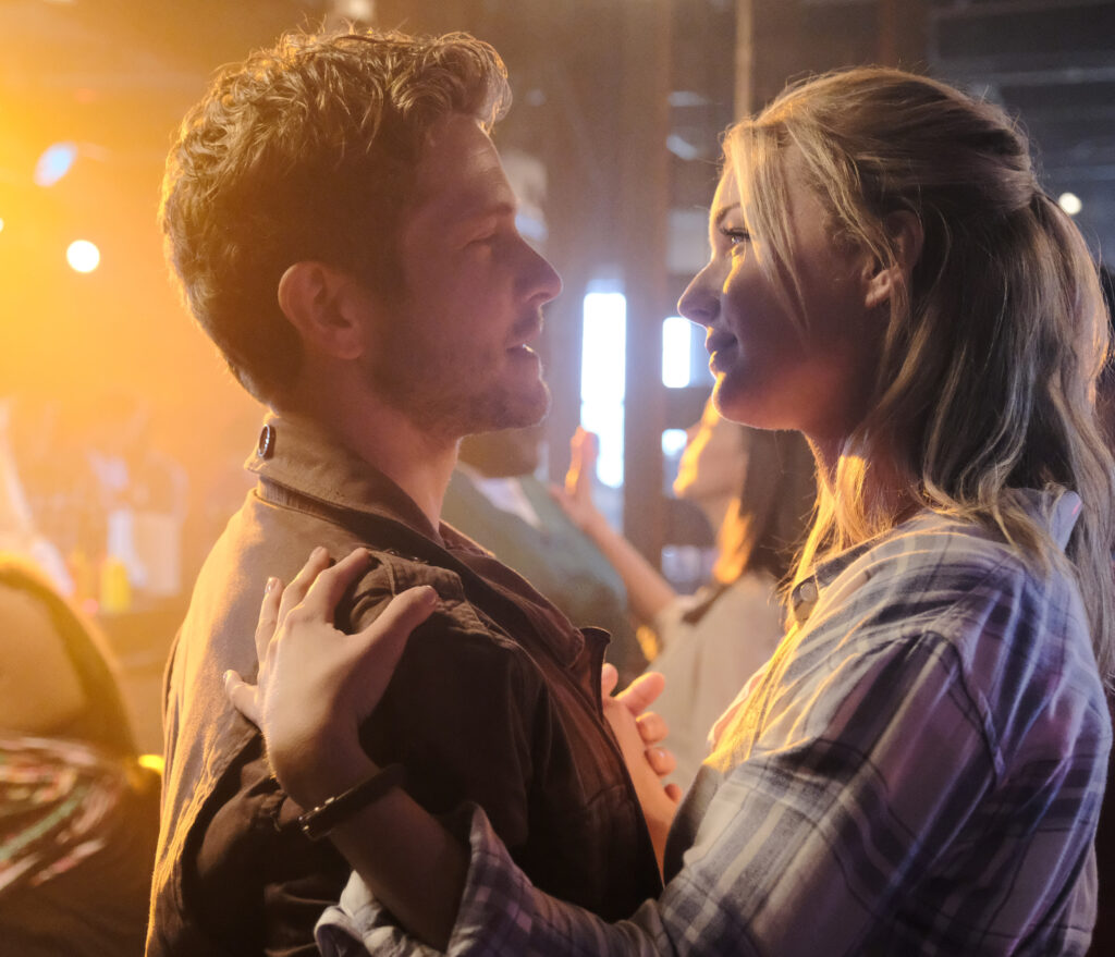 Dancing Close - The Resident Season 1 Episode 2