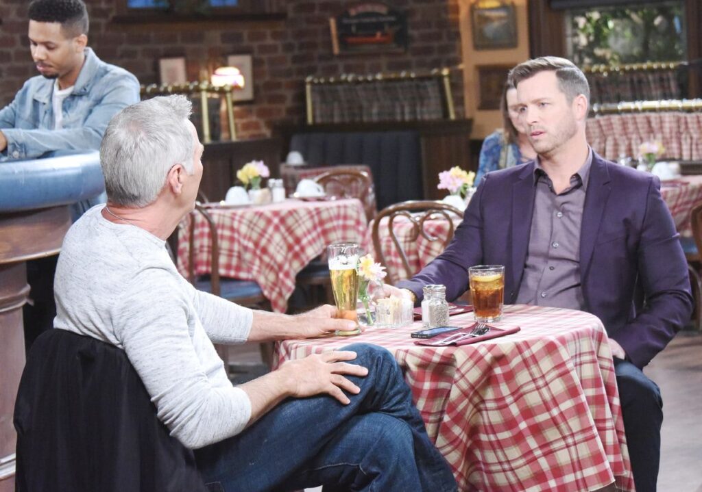 John Offers Brady Advice - Days of Our Lives