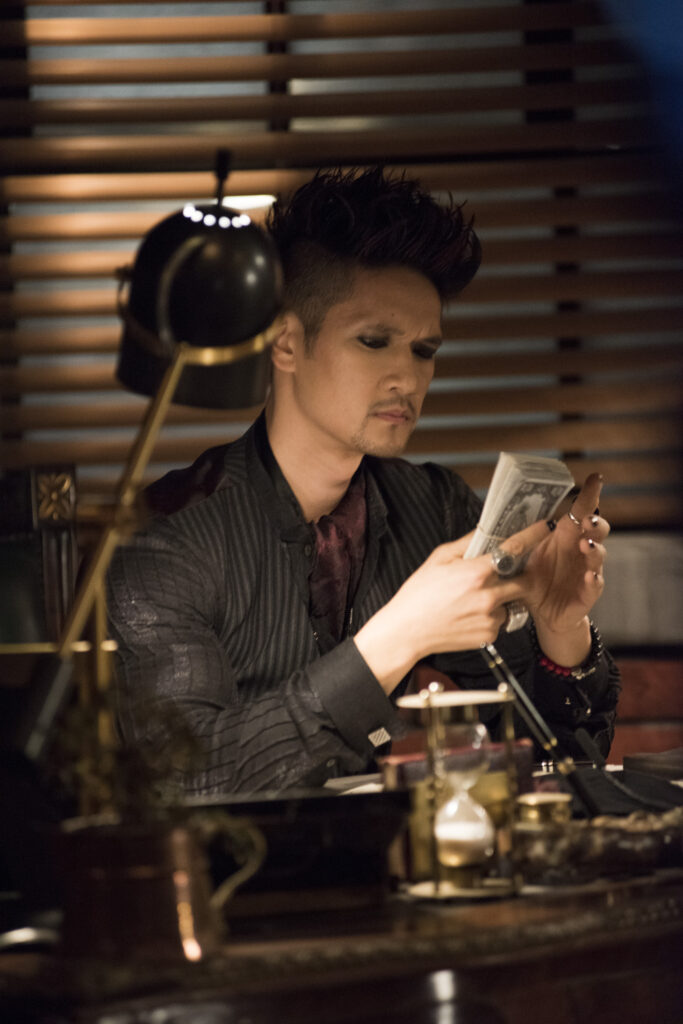 Magical Profits - Shadowhunters Season 3 Episode 5