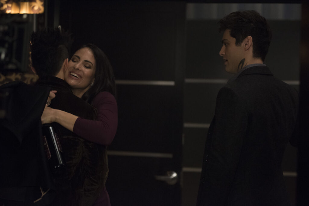 Mother's Approval - Shadowhunters Season 3 Episode 3