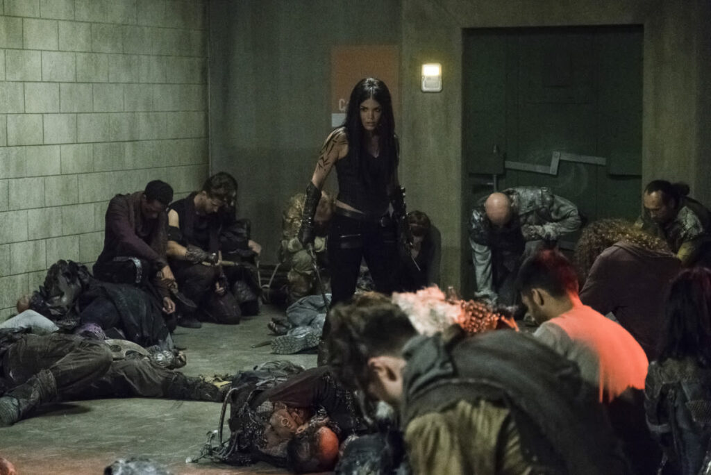 Octavia Blake in the Bunker - The 100 Season 5 Episode 2