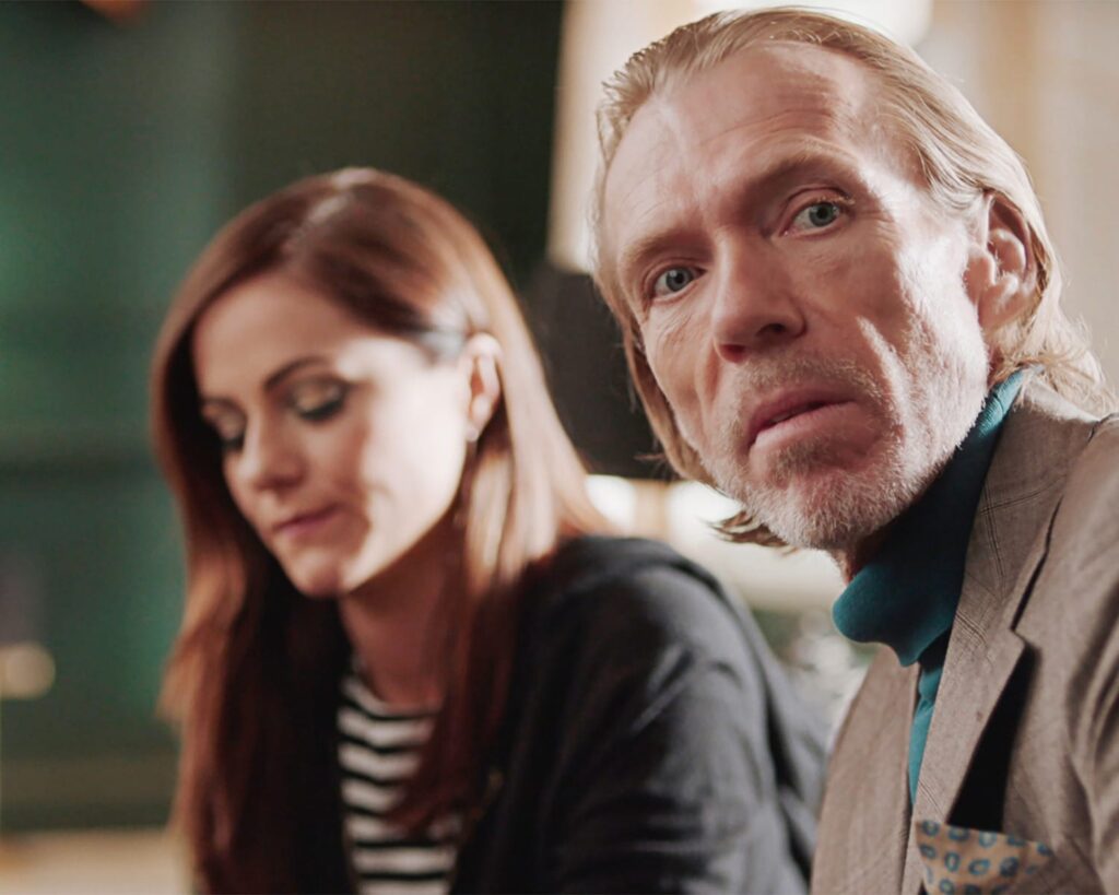 Pick Your Lock - The Royals Season 4 Episode 5