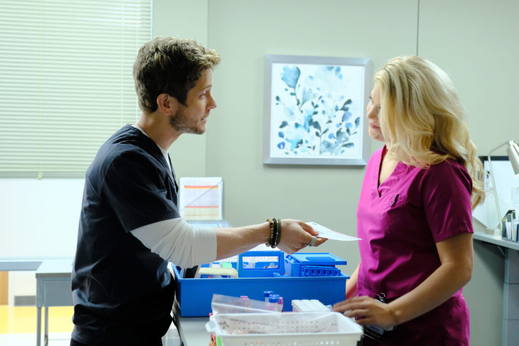 Turning on the Charm - The Resident Season 1 Episode 2