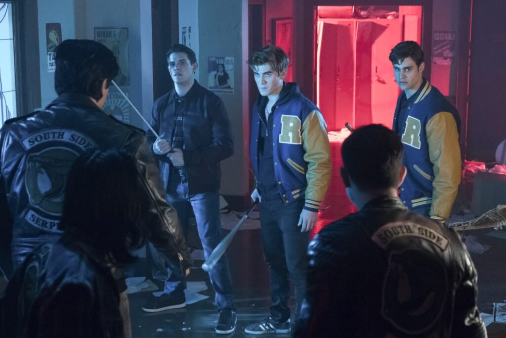 Battleground - Riverdale Season 2 Episode 21