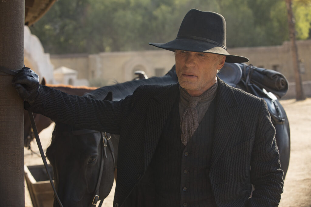 Bill Grows - Westworld Season 2 Episode 4