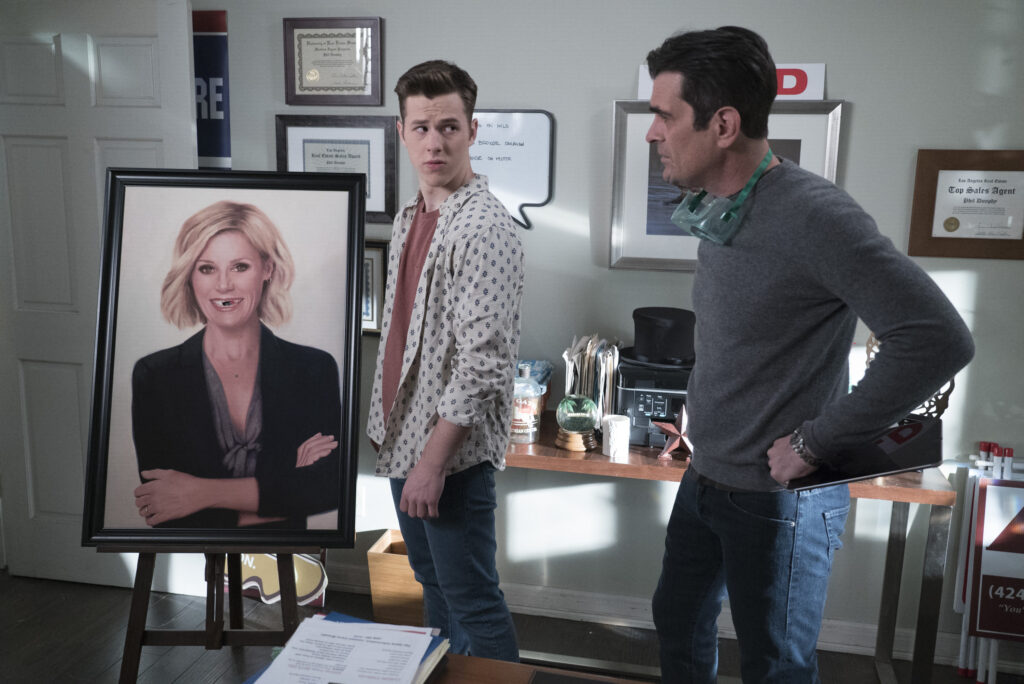 Phil and Luke Ruin Claire's Portrait - Modern Family Season 9 Episode 20