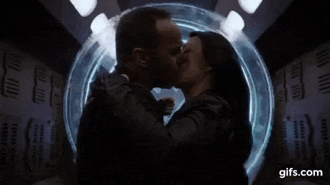 Phil and Melinda's Epic Kiss - Agents of S.H.I.E.L.D. Season 5 Episode 21