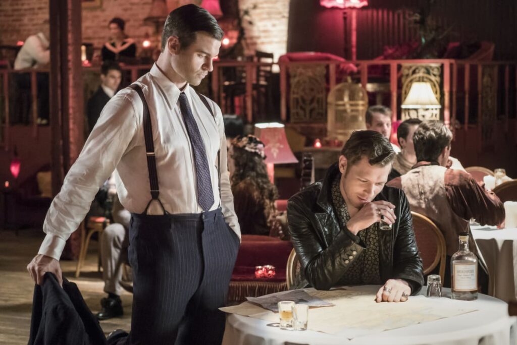 The Moral Compass - The Originals Season 5 Episode 5