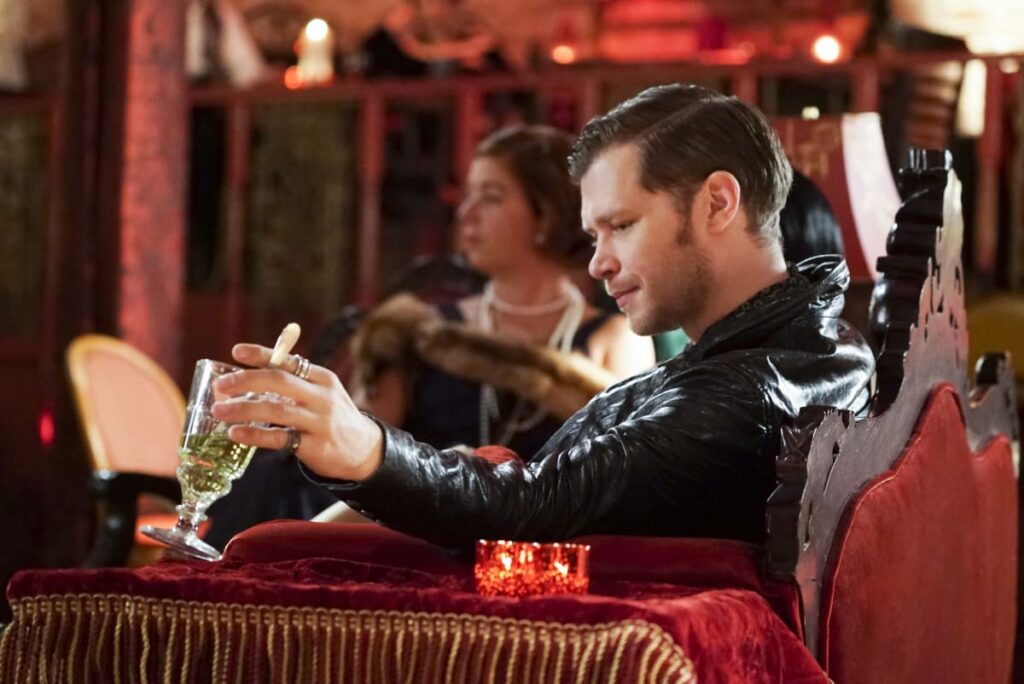 To The Past - The Originals Season 5 Episode 5