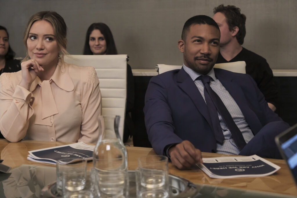 Equals at the Office - Younger Season 5 Episode 1
