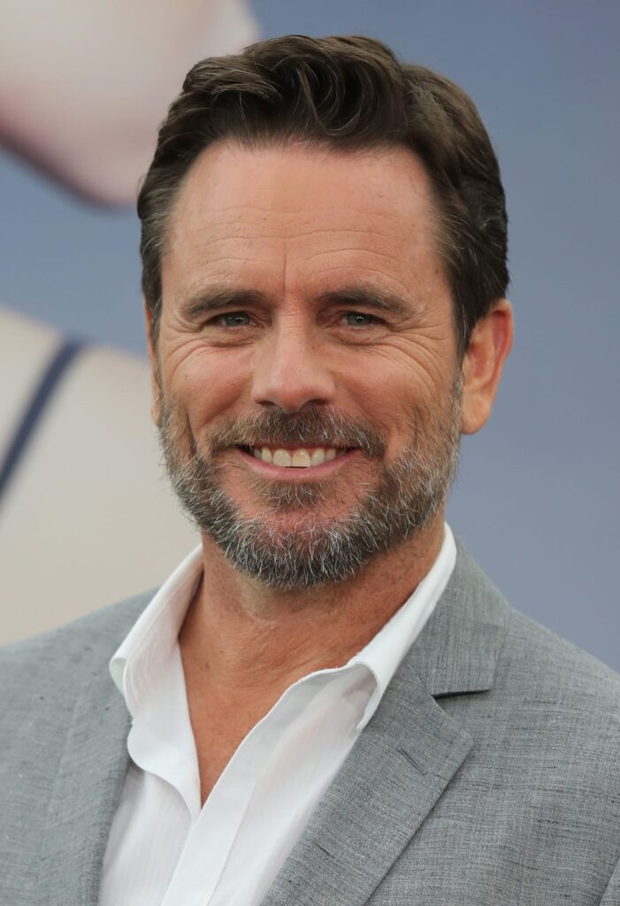Charles Esten Attends Event