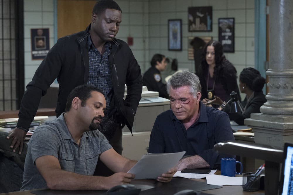 Loman Gets Set Up - Shades of Blue Season 3 Episode 5