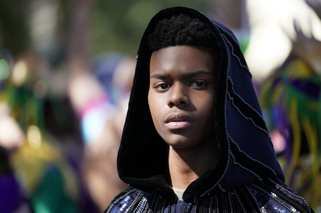 Cloak - Cloak and Dagger Season 1 Episode 10