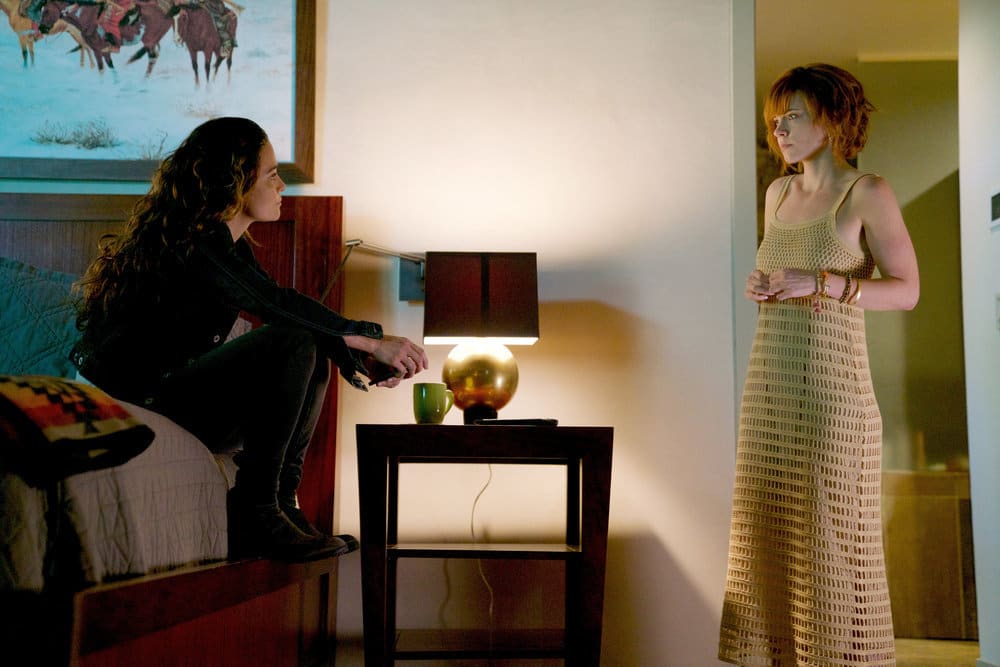 Kelly Anne Checks On Teresa - Queen of the South Season 3 Episode 11